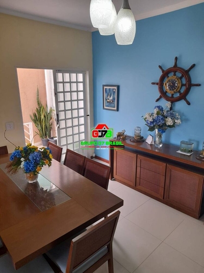 Sobrado, 4 quartos, 260 m² - Foto 2