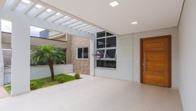 Casa, 3 quartos - Foto 1