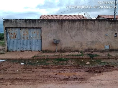 Casa, 2 quartos, 200 m² - Foto 1