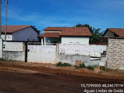 Casa, 2 quartos, 200 m² - Foto 1