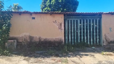 Casa, 2 quartos, 250 m² - Foto 1