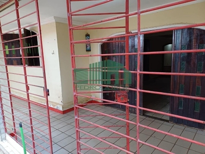 Casa, 6 quartos, 600 m² - Foto 2