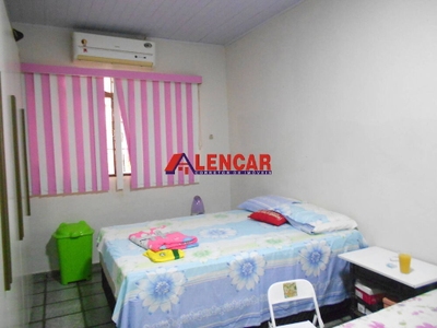 Casa, 3 quartos, 300 m² - Foto 2