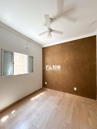 Casa, 3 quartos, 122 m² - Foto 2