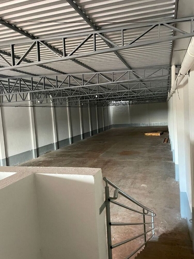 Depósito-Galpão, 1015 m² - Foto 2