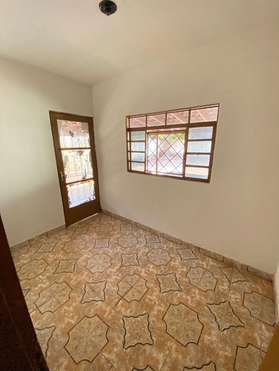 Casa, 4 quartos, 170 m² - Foto 4