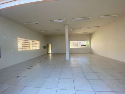 Prédio Inteiro, 165 m² - Foto 1
