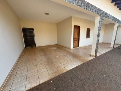 Casa, 3 quartos, 214 m² - Foto 3
