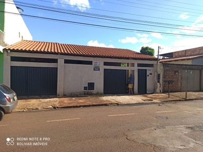 Casa, 2 quartos, 140 m² - Foto 1