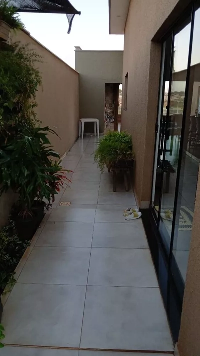 Casa, 3 quartos, 170 m² - Foto 2