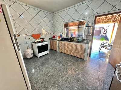 Casa, 4 quartos, 200 m² - Foto 5