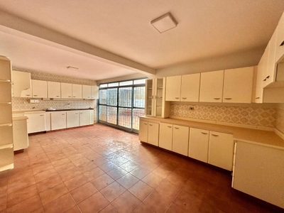 Casa, 4 quartos, 386 m² - Foto 2