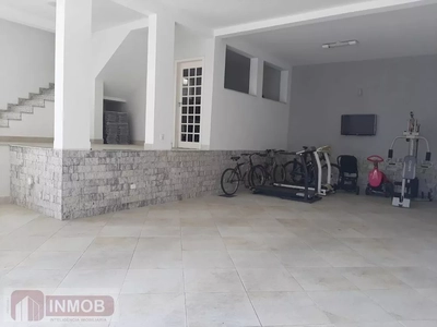Casa, 3 quartos, 340 m² - Foto 4