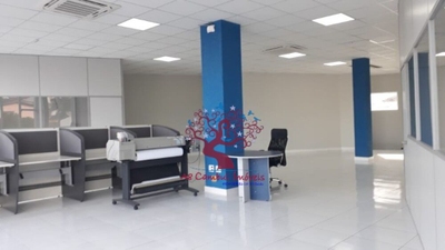 Prédio Inteiro - Foto 1