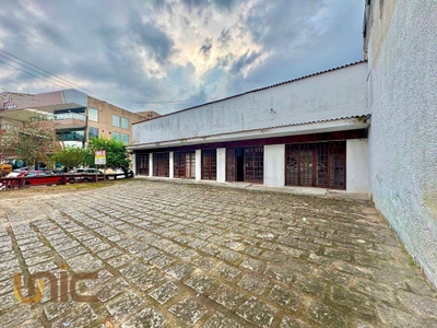 Loja-Salão, 350 m² - Foto 1