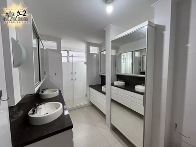 Apartamento, 3 quartos, 250 m² - Foto 4