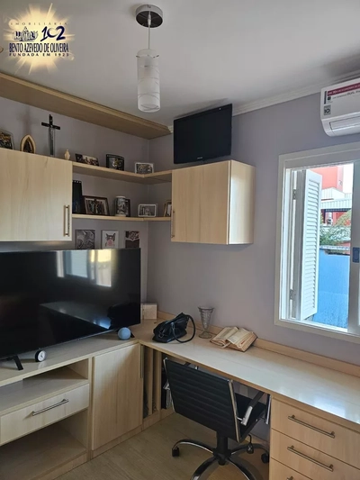 Casa, 3 quartos, 122 m² - Foto 1