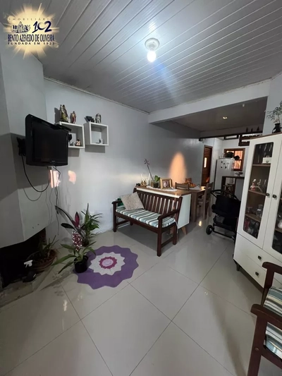 Casa, 2 quartos, 48 m² - Foto 2