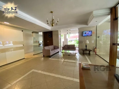 Apartamento, 3 quartos, 140 m² - Foto 2