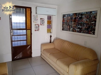 Casa, 5 quartos, 140 m² - Foto 1