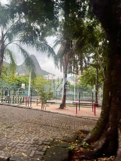 Apartamento, 2 quartos, 80 m² - Foto 1