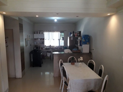 Casa, 5 quartos, 200 m² - Foto 4