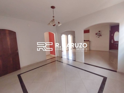 Casa, 3 quartos, 324 m² - Foto 1