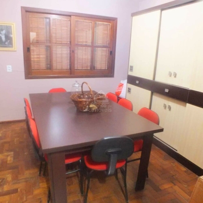 Casa, 2 quartos, 174 m² - Foto 1