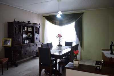 Casa, 4 quartos, 230 m² - Foto 2