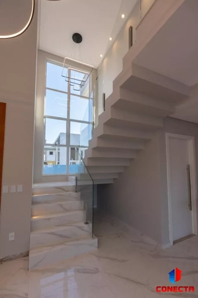 Casa, 3 quartos, 285 m² - Foto 2