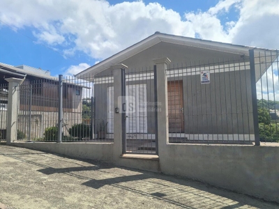 Casa, 2 quartos, 136 m² - Foto 1