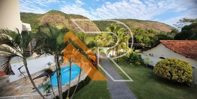 Casa, 3 quartos, 304 m² - Foto 1