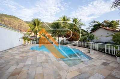 Casa, 3 quartos, 304 m² - Foto 3