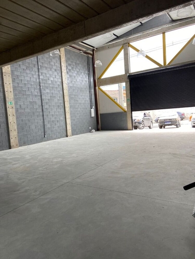 Depósito-Galpão, 350 m² - Foto 1
