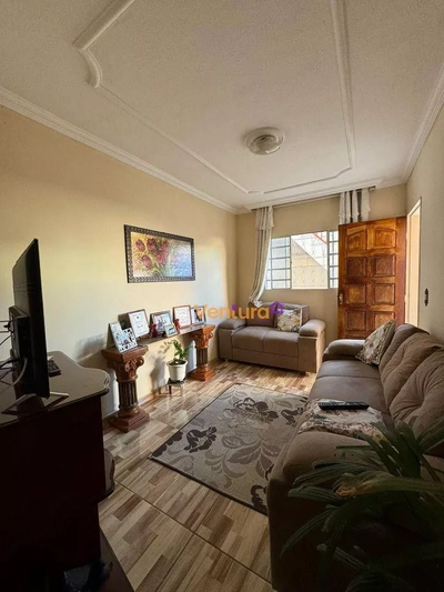 Casa, 3 quartos - Foto 1