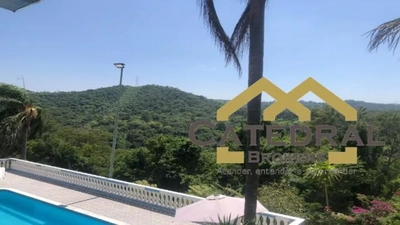 Chácara, 3 quartos, 1700 m² - Foto 1