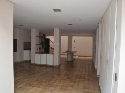 Casa, 6 quartos, 500 m² - Foto 1
