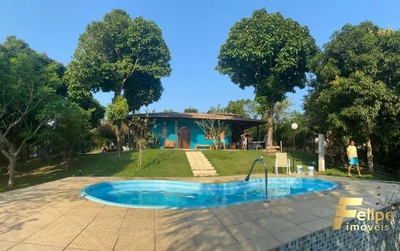 Chácara, 4 quartos, 2000 m² - Foto 1