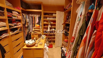 Apartamento, 3 quartos, 261 m² - Foto 2