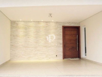 Casa, 4 quartos - Foto 1