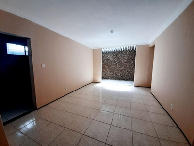 Casa, 8 quartos, 260 m² - Foto 5