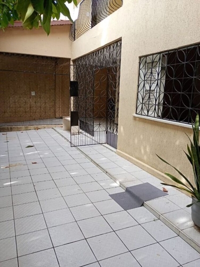 Casa, 6 quartos, 290 m² - Foto 3