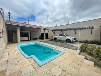 Casa, 6 quartos, 715 m² - Foto 1