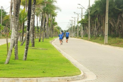 Loteamento e Condomínio, 494 m² - Foto 1