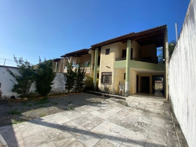 Casa, 4 quartos, 204 m² - Foto 1