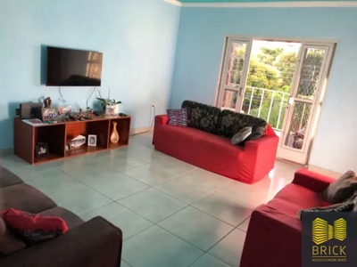 Casa, 3 quartos, 320 m² - Foto 1