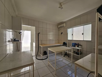 Casa, 3 quartos, 231 m² - Foto 4