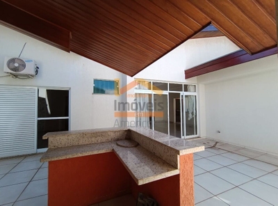Casa, 3 quartos, 189 m² - Foto 2