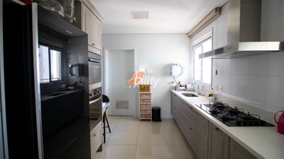 Apartamento, 3 quartos, 169 m² - Foto 2