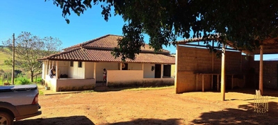 Chácara, 3 quartos, 8000 m² - Foto 1